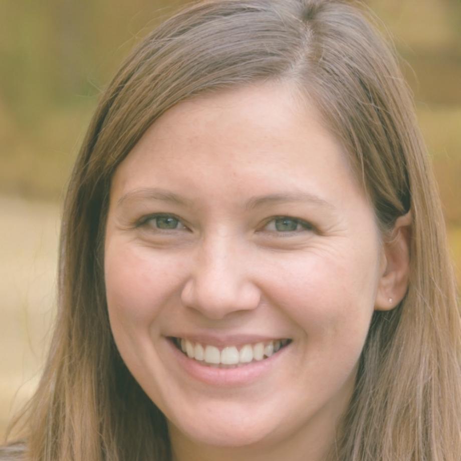 Professional headshot of Dr. Annika Lindberg, lead financial analysis instructor